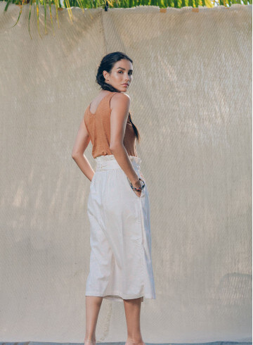 JUPE KARI BALI NUDE-PALEM